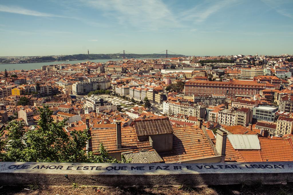 New Bright And Cozy Apartment In Graca Lisboa Exterior foto